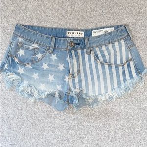 Stars & Stripes Fray Hem Shorts ; Size 3